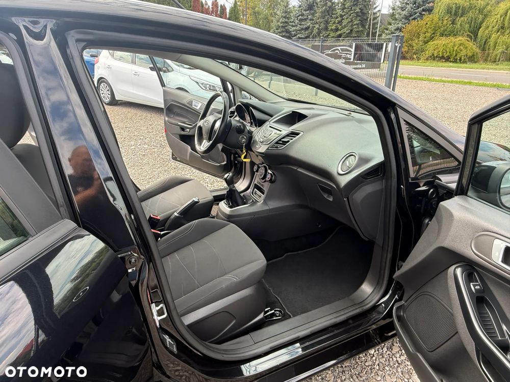 Ford Fiesta 1.25 Silver X - 22