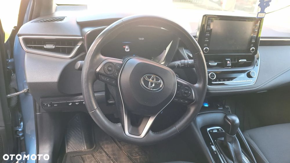 Toyota Corolla 1.8 Hybrid Comfort - 26