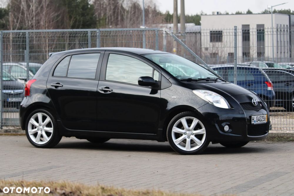 Toyota Yaris 1.8 VVT-i TS - 3