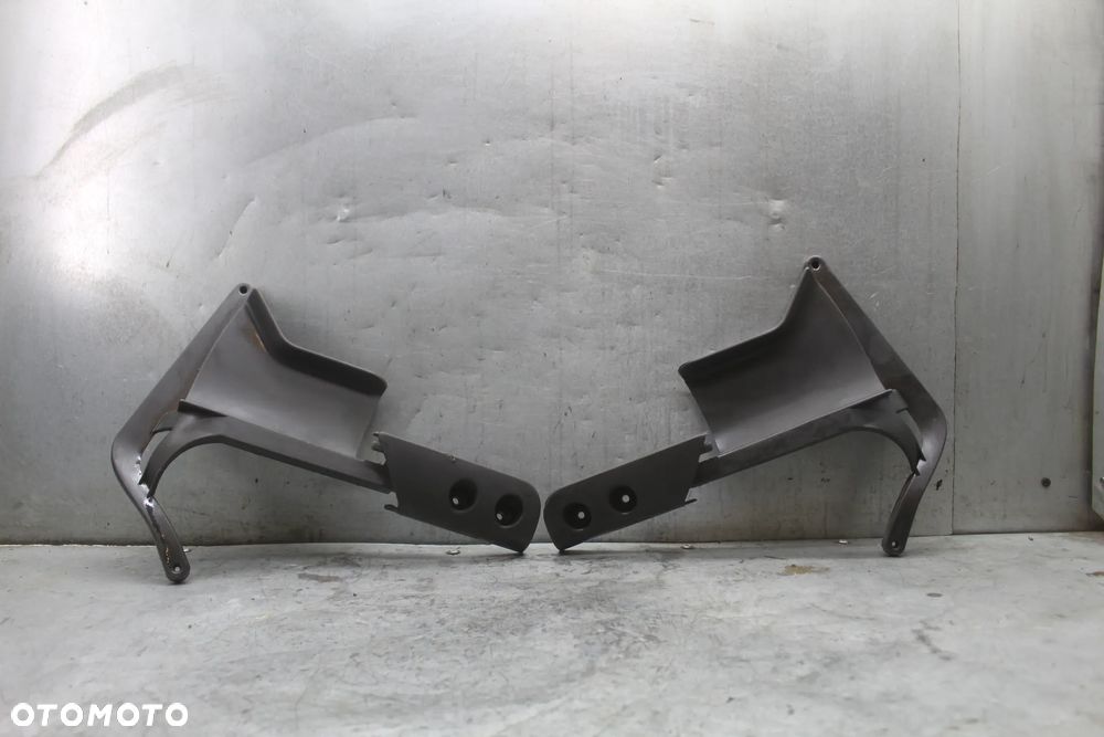 Aprilia pegaso 650 Stelaż czaszy czachy mocowanie uchwyt