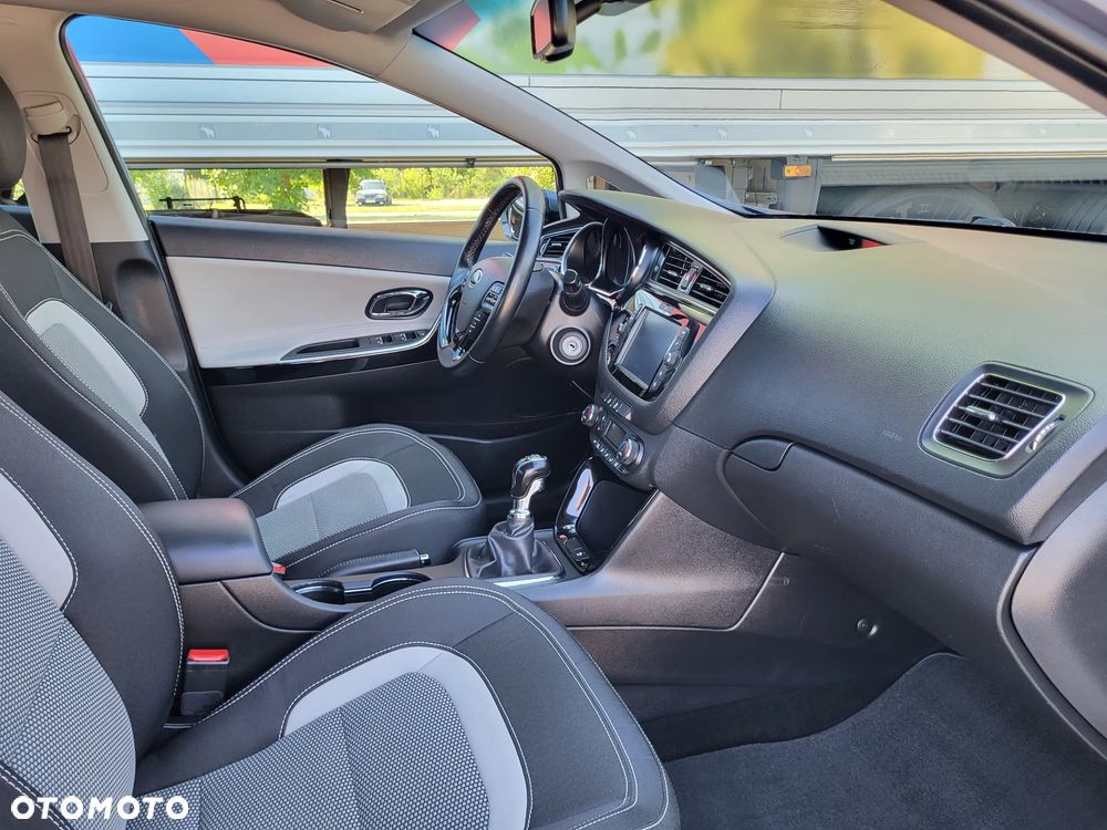 Kia Ceed 1.4 L Business Line Plus - 30
