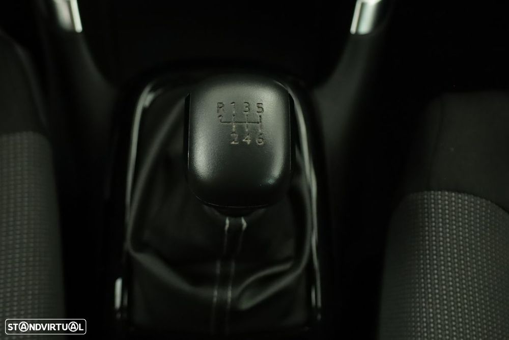 Citroën C3 Aircross 1.2 PureTech Plus - 13