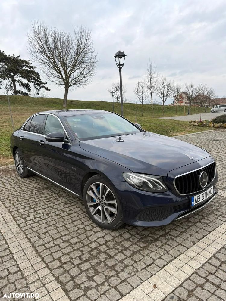 Mercedes-Benz E - 2