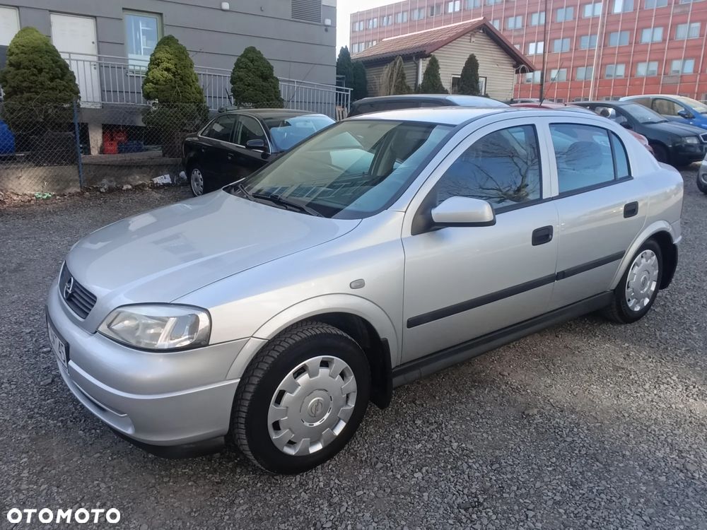 Opel Astra - 3