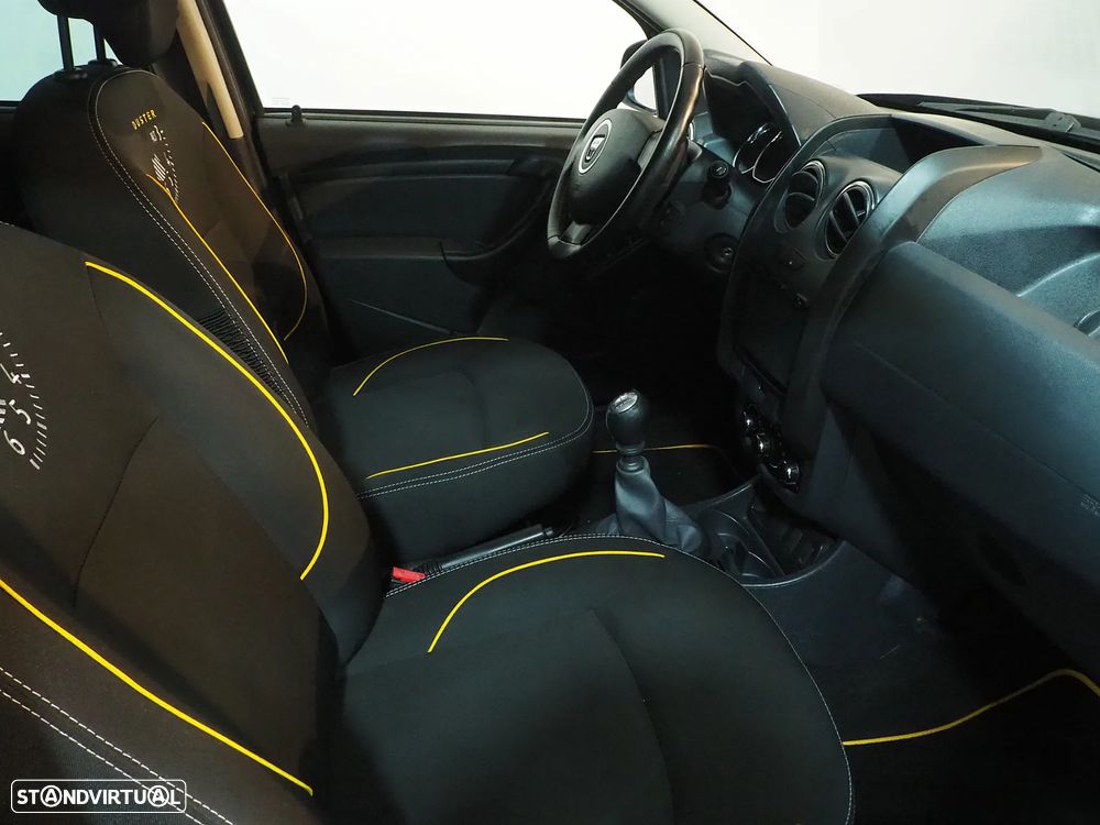 Dacia Duster 1.2 TCe SL Explorer - 15