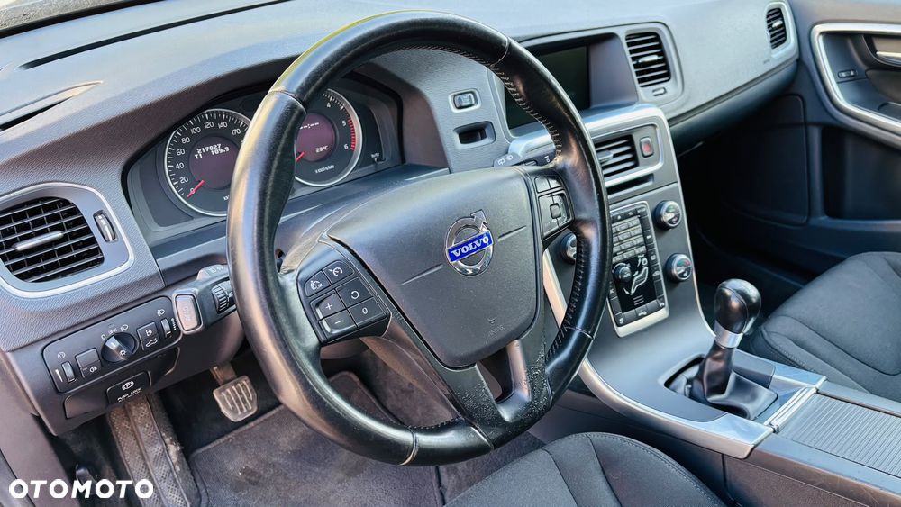 Volvo V60 D2 - 8