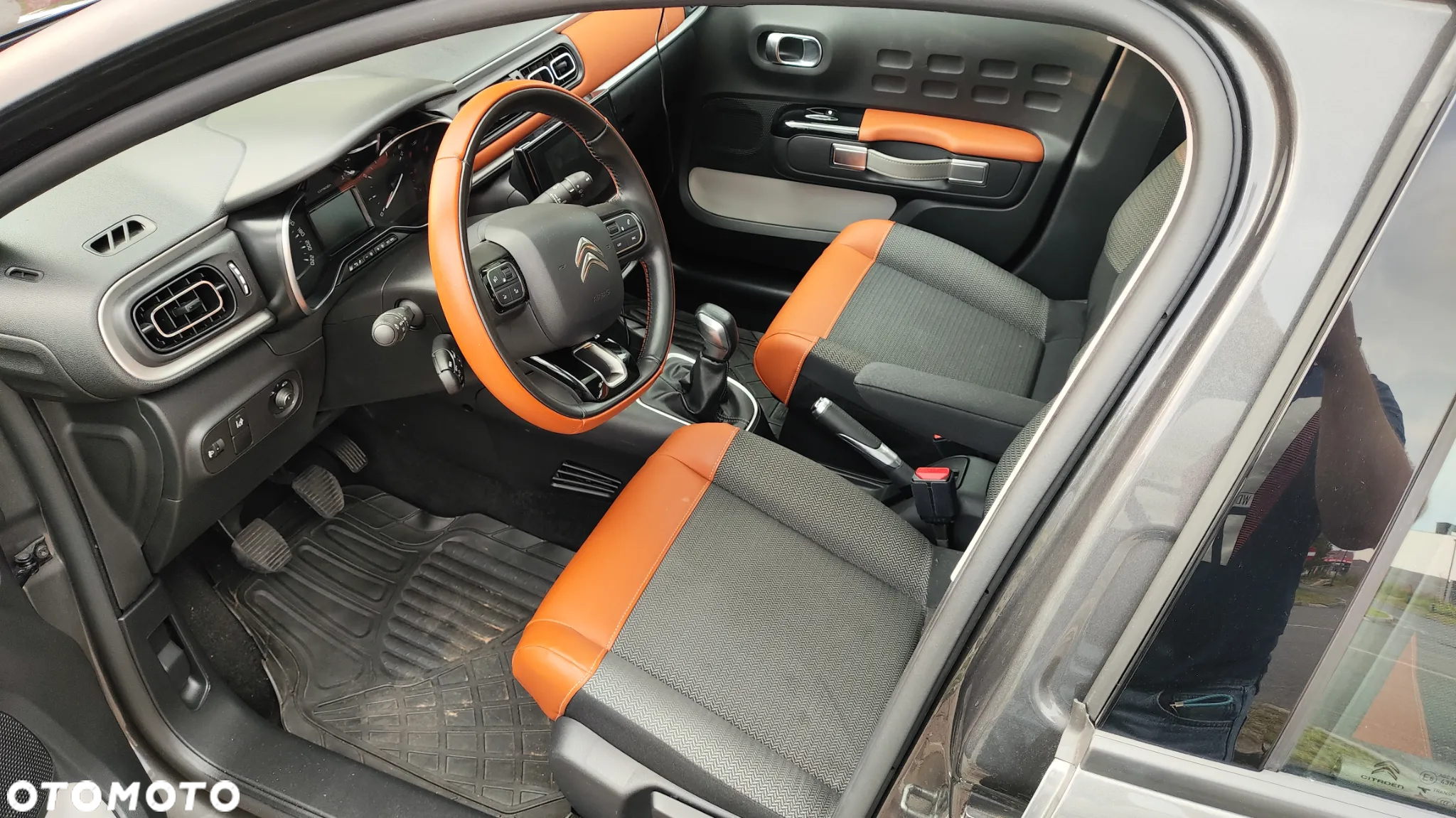 Citroën C3 1.2 PureTech Shine - 13
