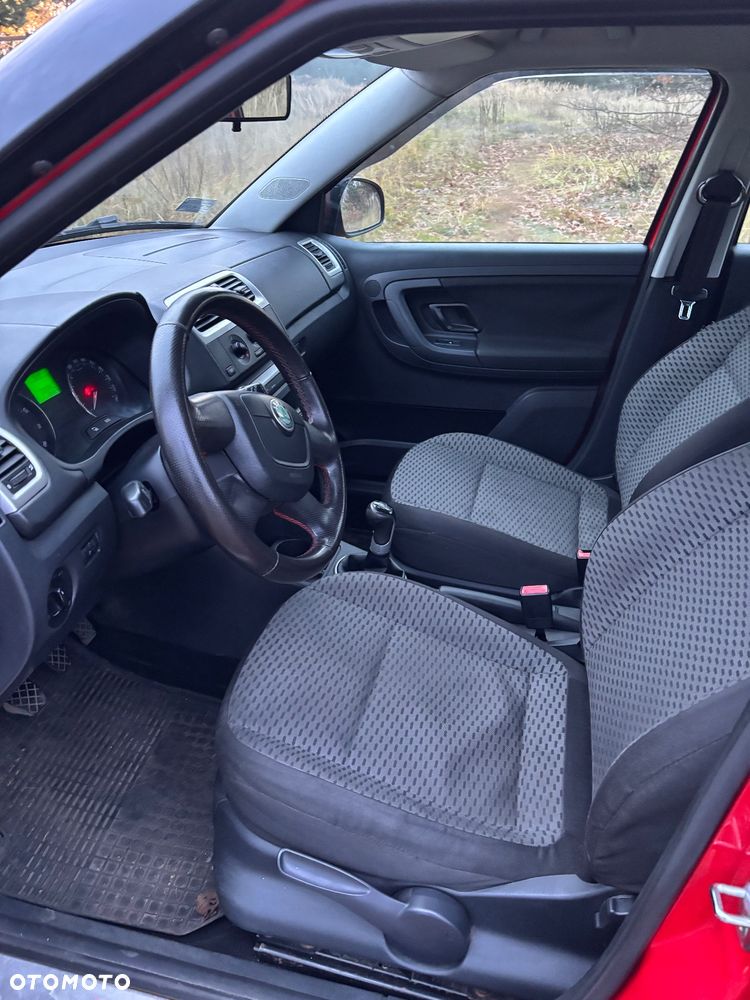 Skoda Fabia - 10