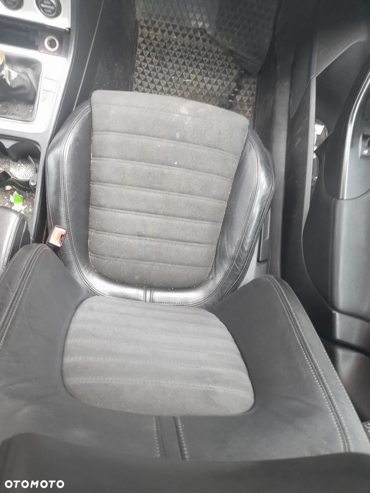 VW PASSAT B6 2.0 TDI BKP 05-09r - KLAPKA WLEWU PALIWA LC5F - 22