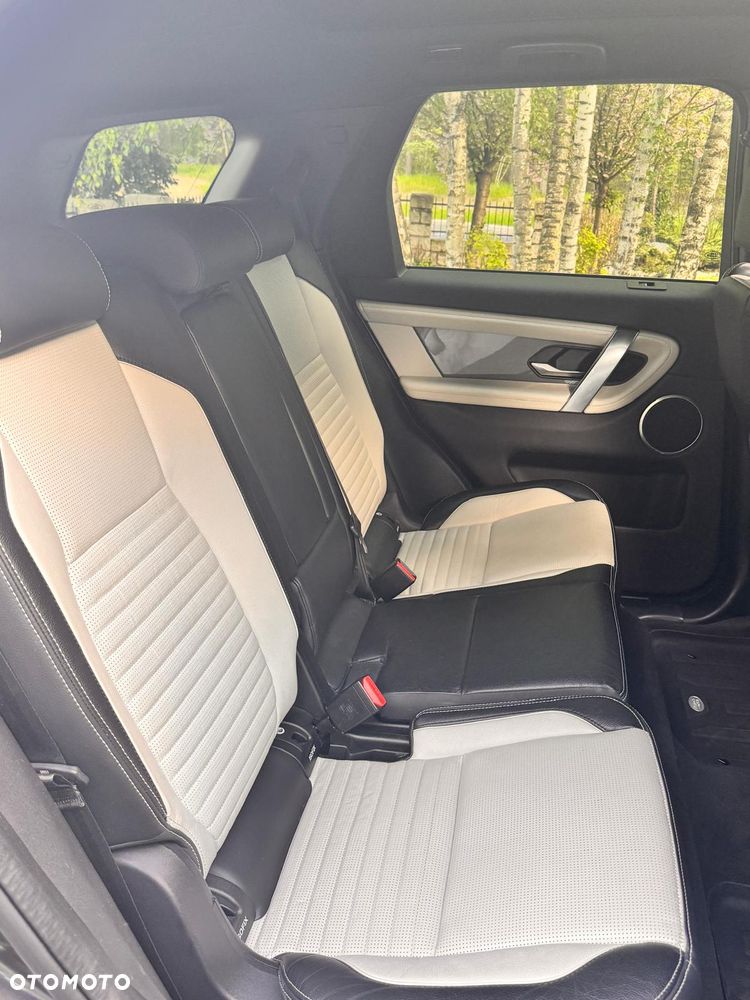 Land Rover Discovery Sport - 5
