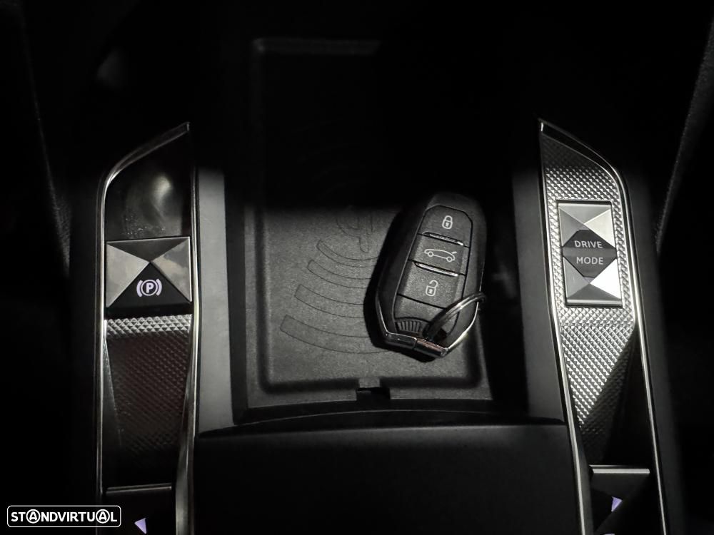 DS DS3 Crossback PureTech 130 Aut. INES DE LA FRESSANGE - 36