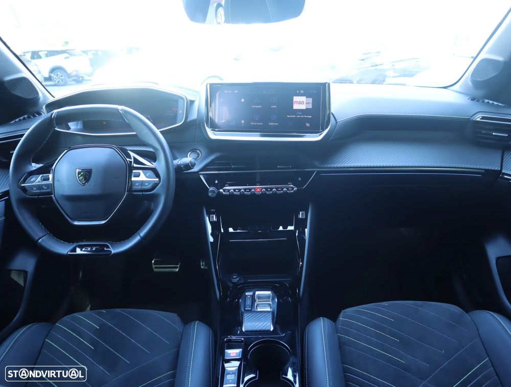 Peugeot e-208 GT - 45