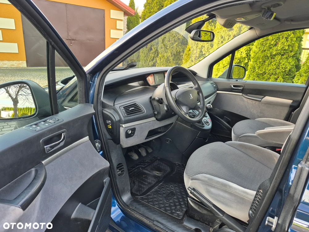 Peugeot 807 2.0 HDi Premium - 11