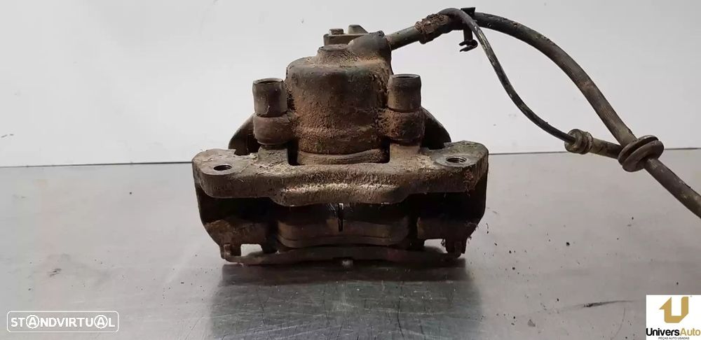 PINÇA TRAVÃO FRONTAL DIREITA MERCEDES-BENZ VITO FURGÃO 1996 -A9014204101 - 1