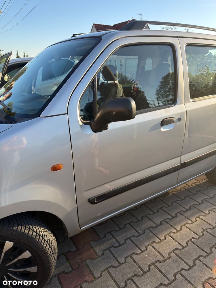 Suzuki Wagon R+ - 4