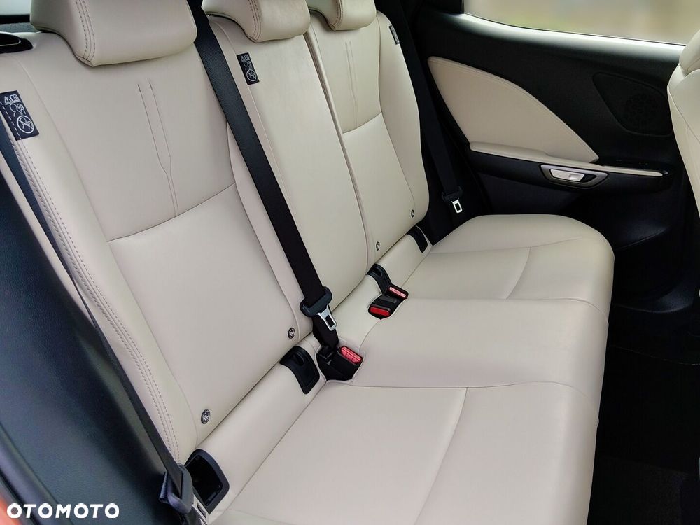 Lexus LBX 1.5 Hybrid Elegant - 17