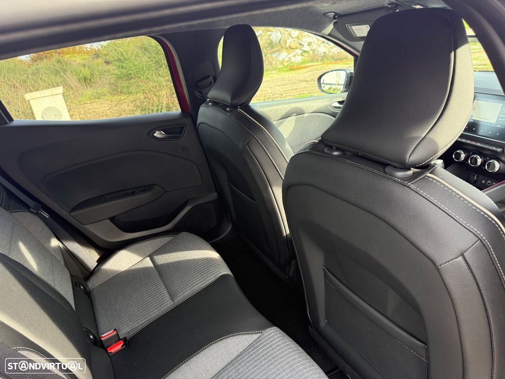 Renault Clio TCe 90 TECHNO - 11