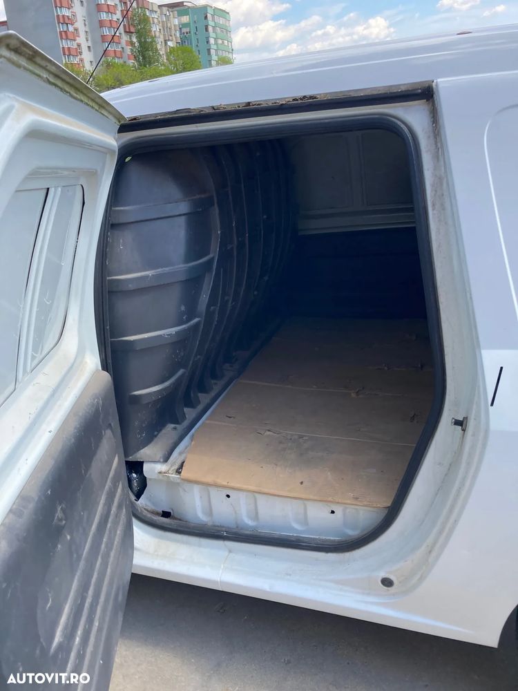 Dacia Logan Van - 8