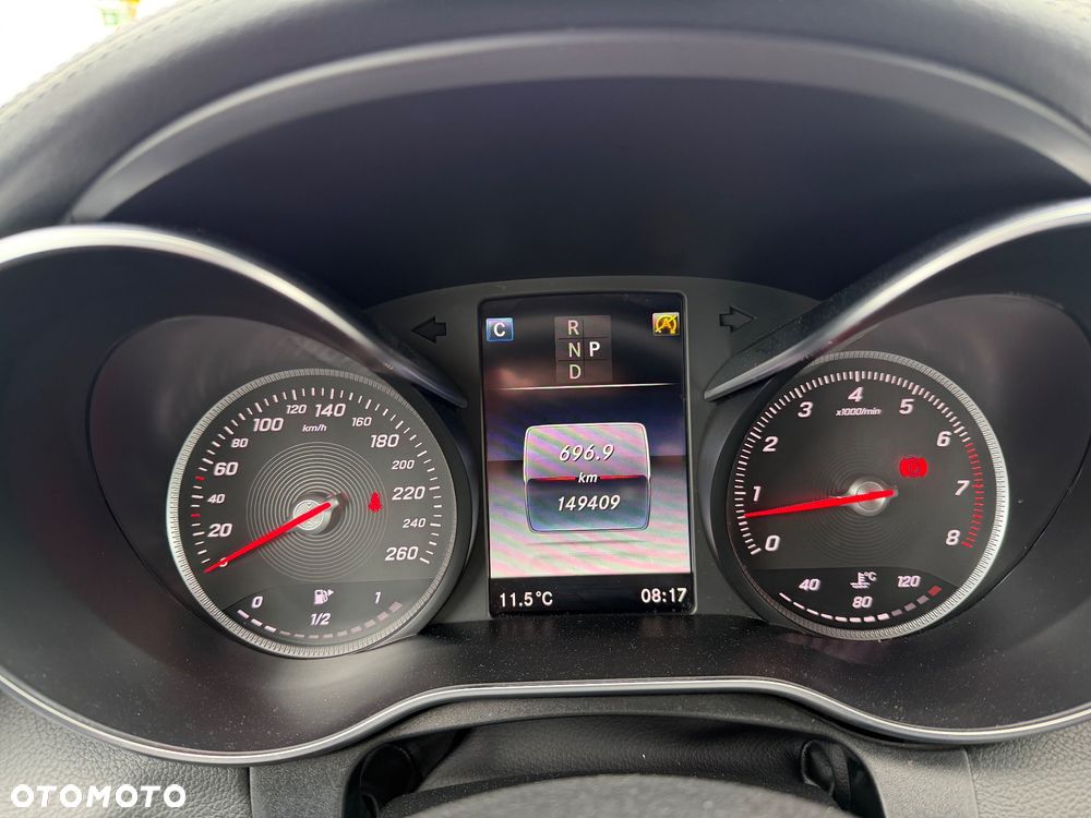 Mercedes-Benz Klasa C 200 4-Matic 9G-TRONIC - 21