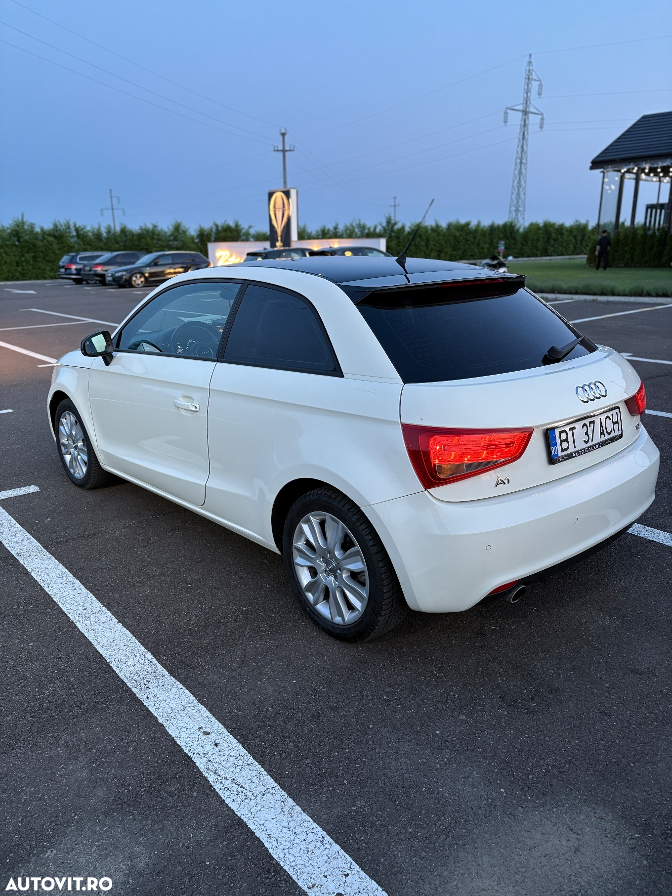 Audi A1 1.6 TDI Attraction - 6