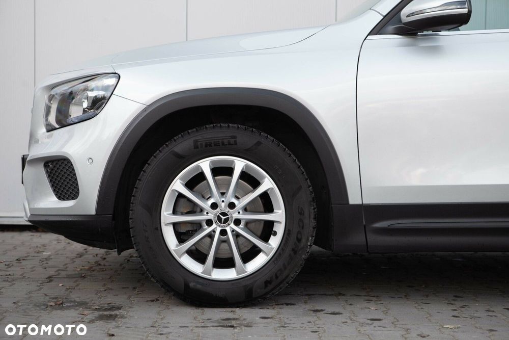 Mercedes-Benz GLB 180 Progressive 7G-DCT - 14