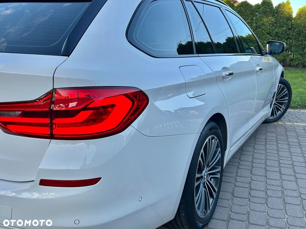 BMW Seria 5 520d Sport Line sport - 25