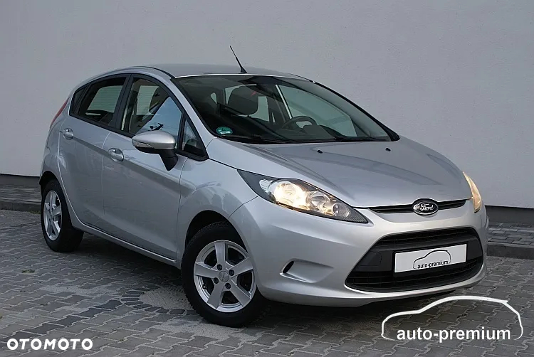 Ford Fiesta 1.25 Celebration - 25