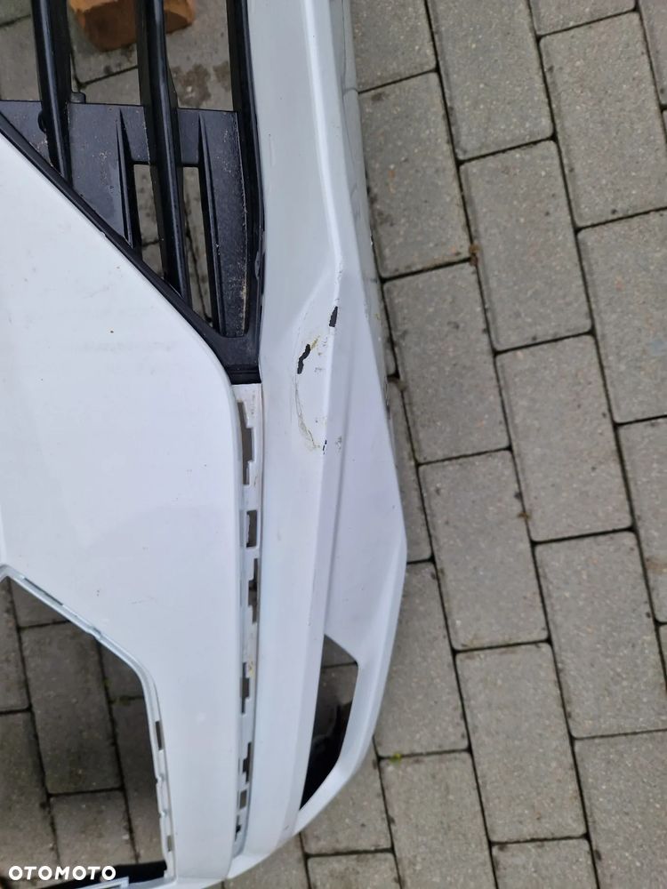 Zderzak Volvo Xc60 II 2017 - - 7