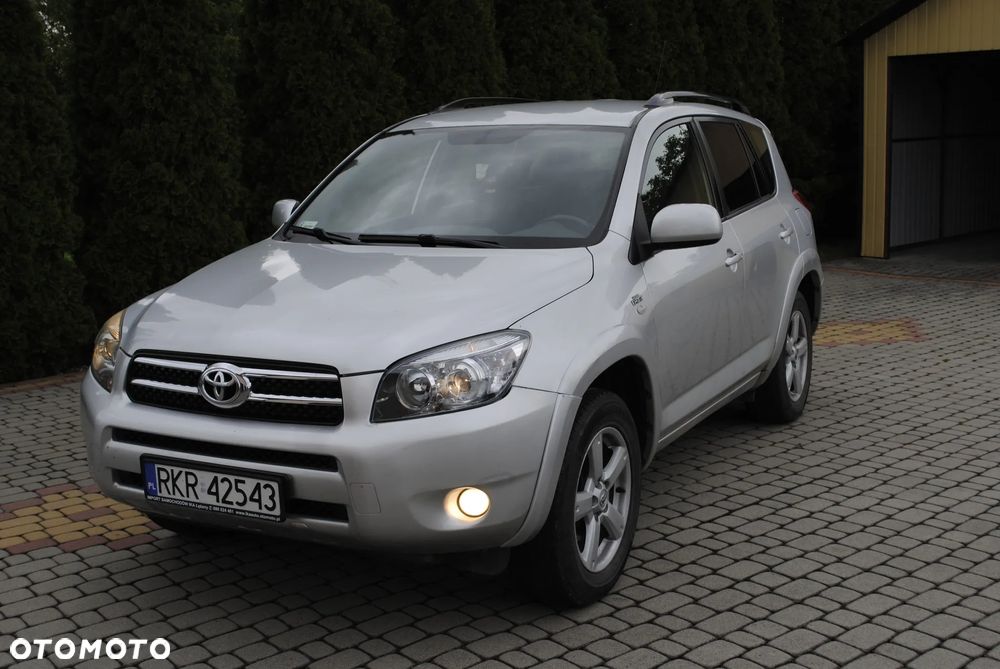 Toyota RAV4 2.2 D-CAT 4x4 Executive - 1