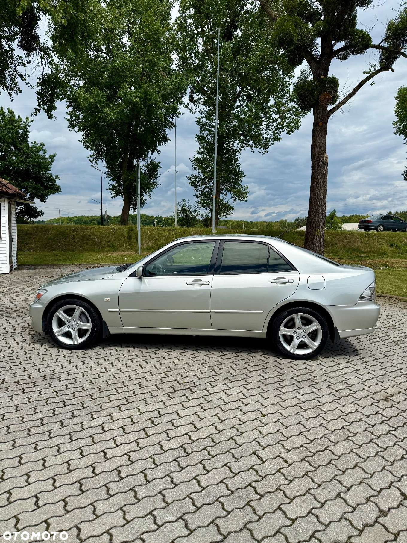 Lexus IS - 9