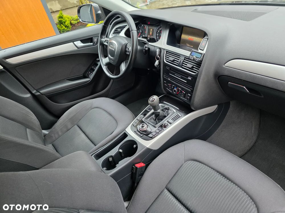 Audi A4 Avant 2.0 TDI DPF Ambition - 19