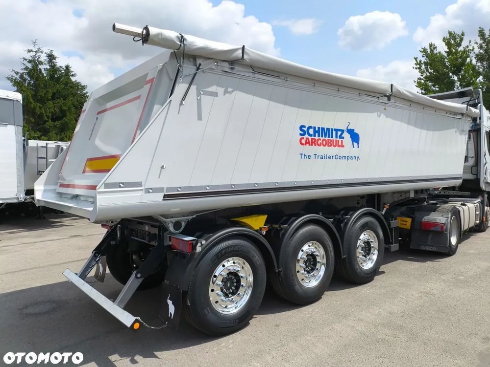 Schmitz Cargobull 26,5m3 Extra Light 5012kg - 12