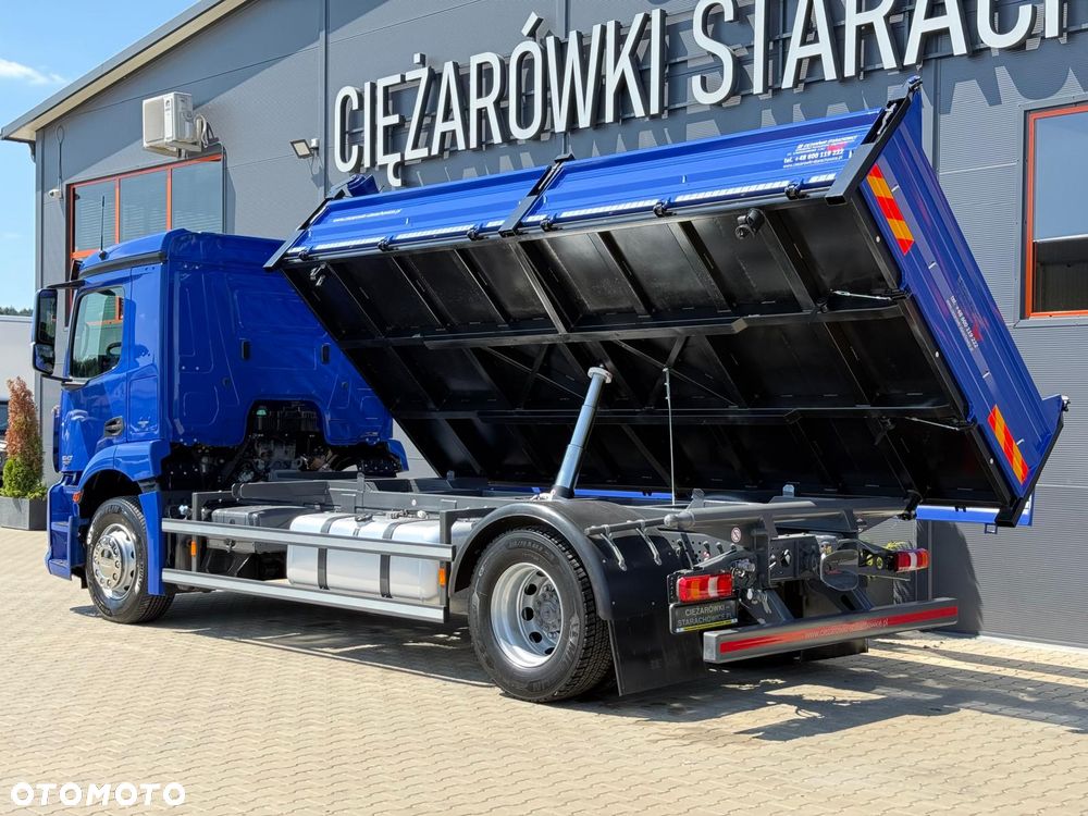 Mercedes-Benz Antos Actros Arocs 1843 // Wywrotka 3 - stronna // Klimatyzacja // Hak do przyczepy // Plandeka osłaniająca ładunek // Blokada mostu // Euro 6 - 9
