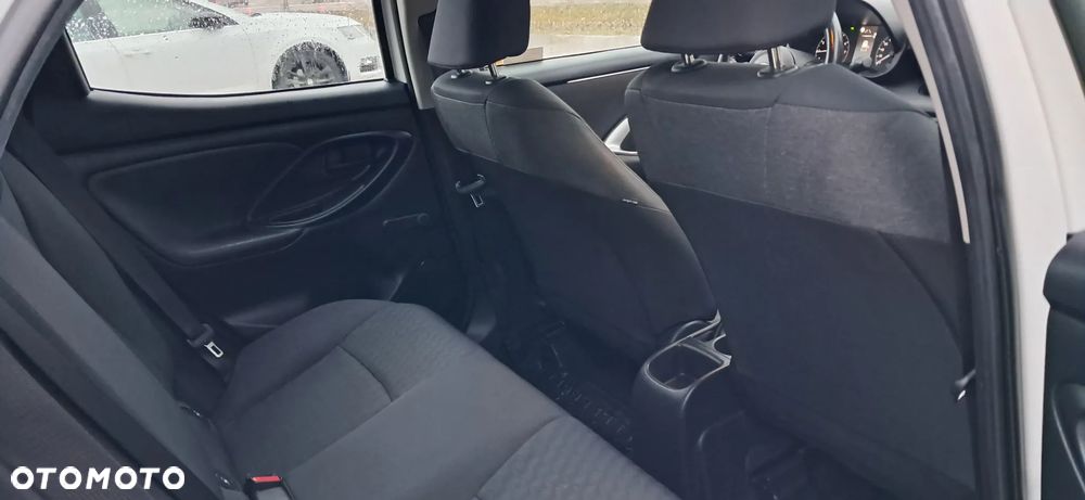 Toyota Yaris 1.5 Comfort - 23