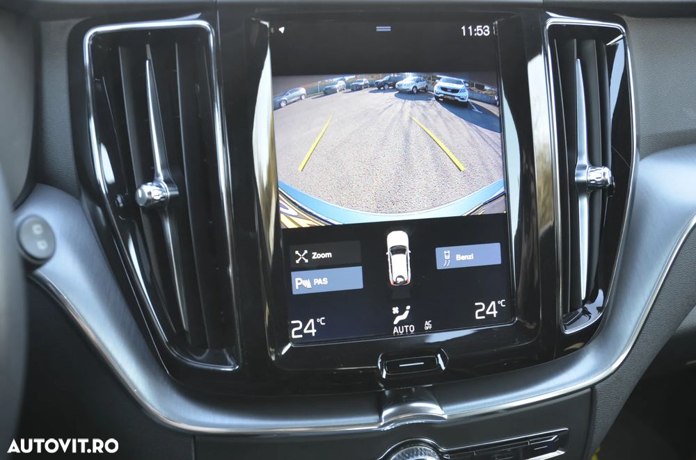 Volvo XC 60 - 36