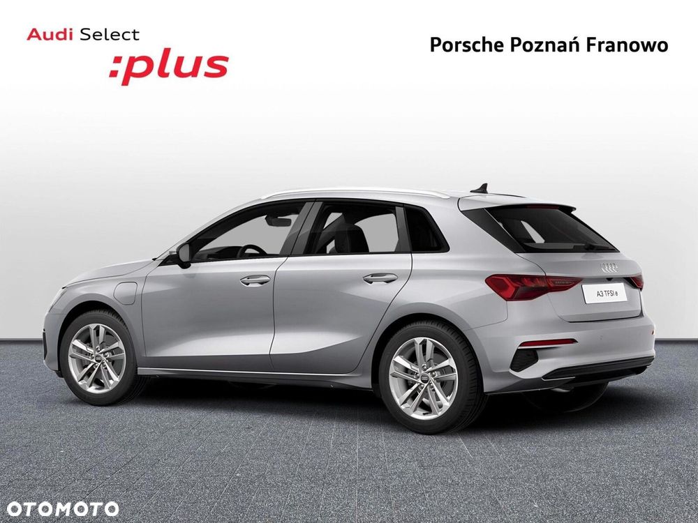 Audi A3 Sportback - 2