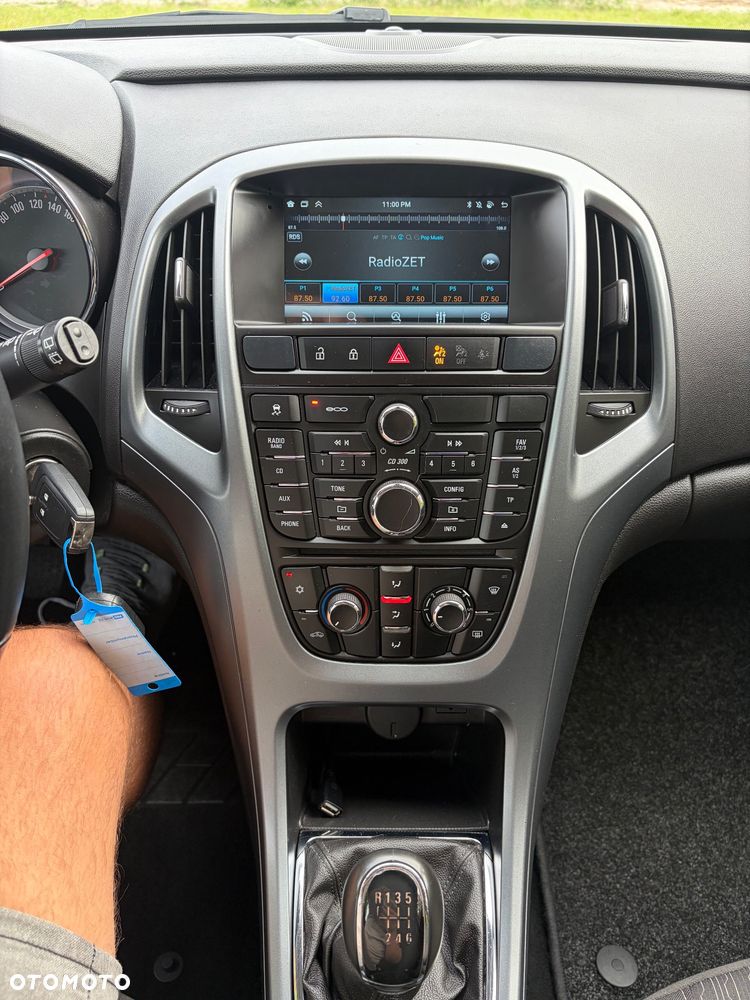 Opel Astra - 35