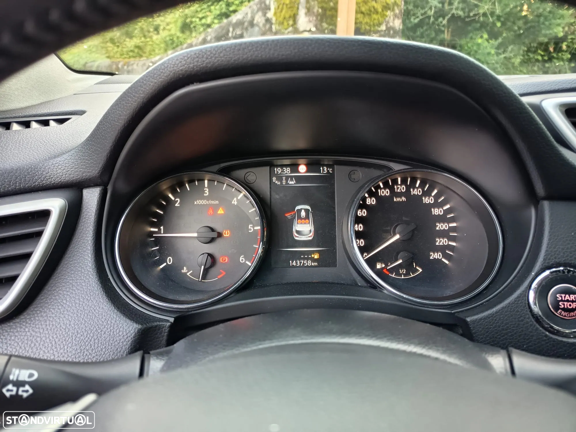 Nissan Qashqai 1.5 dCi Tekna Premium - 11