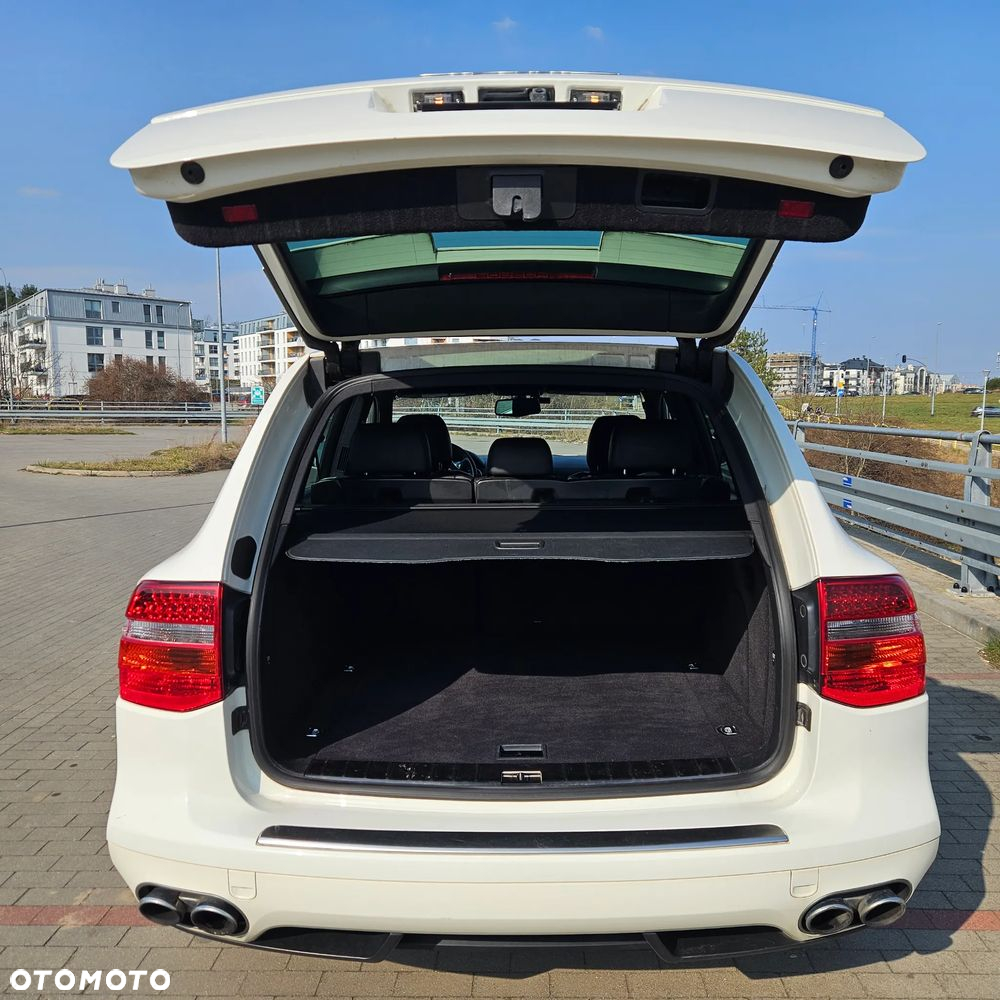 Porsche Cayenne S Tiptronic - 14