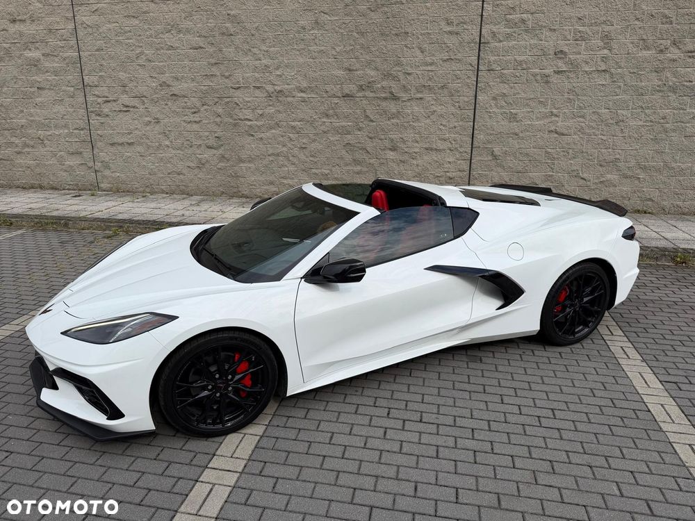 Chevrolet Corvette - 18