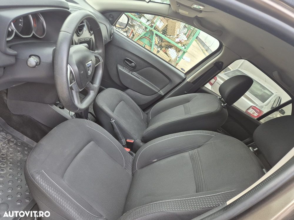 Dacia Logan 0.9 90CP Ambiance - 24