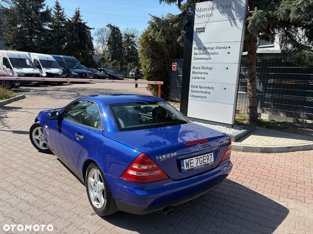 Mercedes-Benz SLK - 16