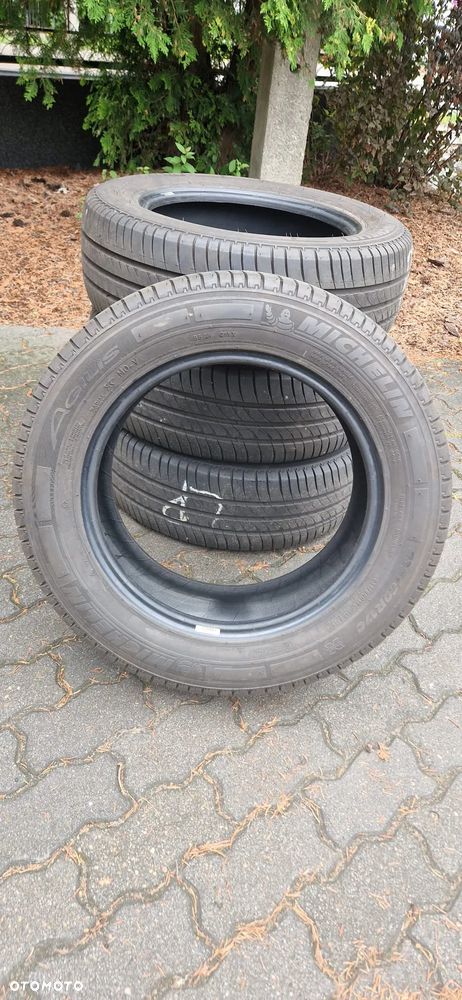 Komplet opon Michelin 235/60R17C - 1
