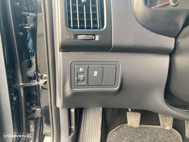 Hyundai i30 1.4 FIFA WM Edition - 15