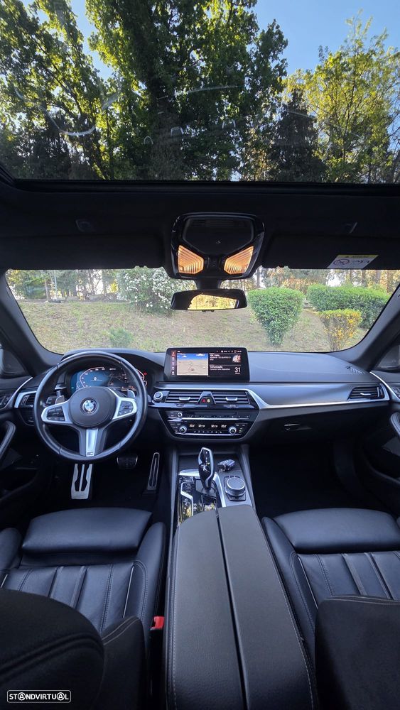 BMW 530 e Pack Desportivo M - 18
