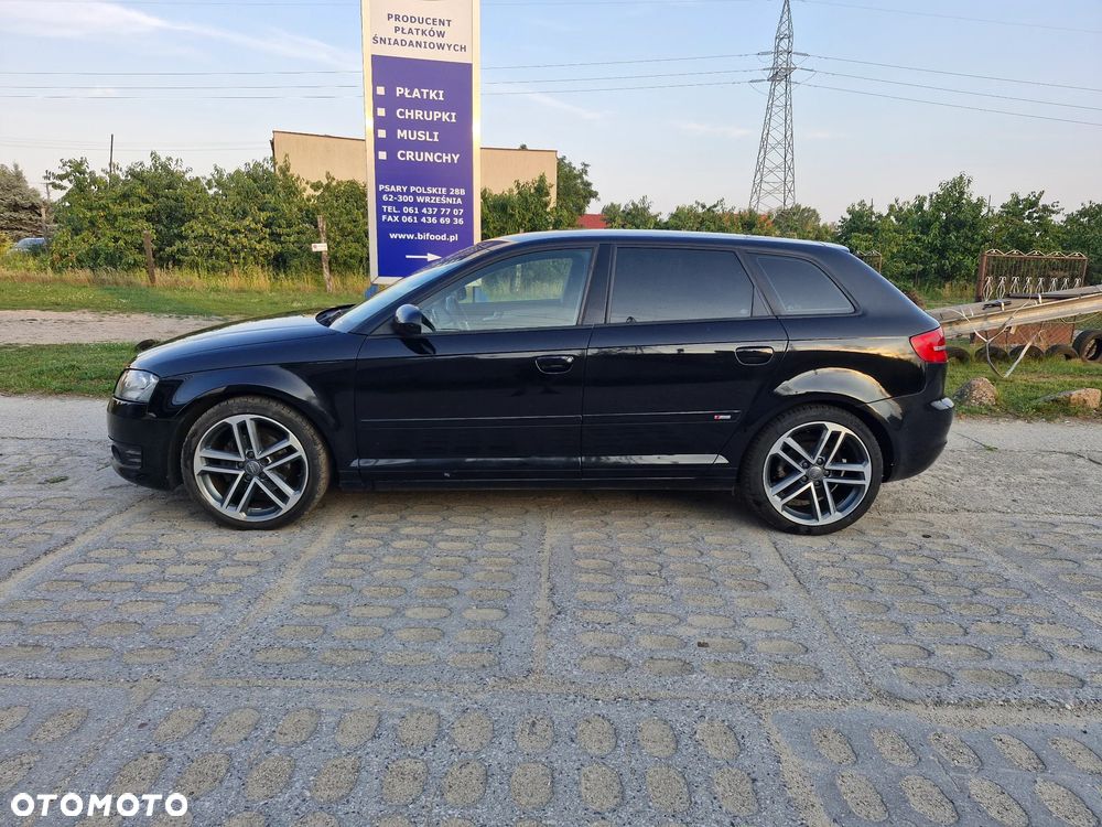 Audi A3 Sportback 2.0 TDI DPF Ambiente - 4
