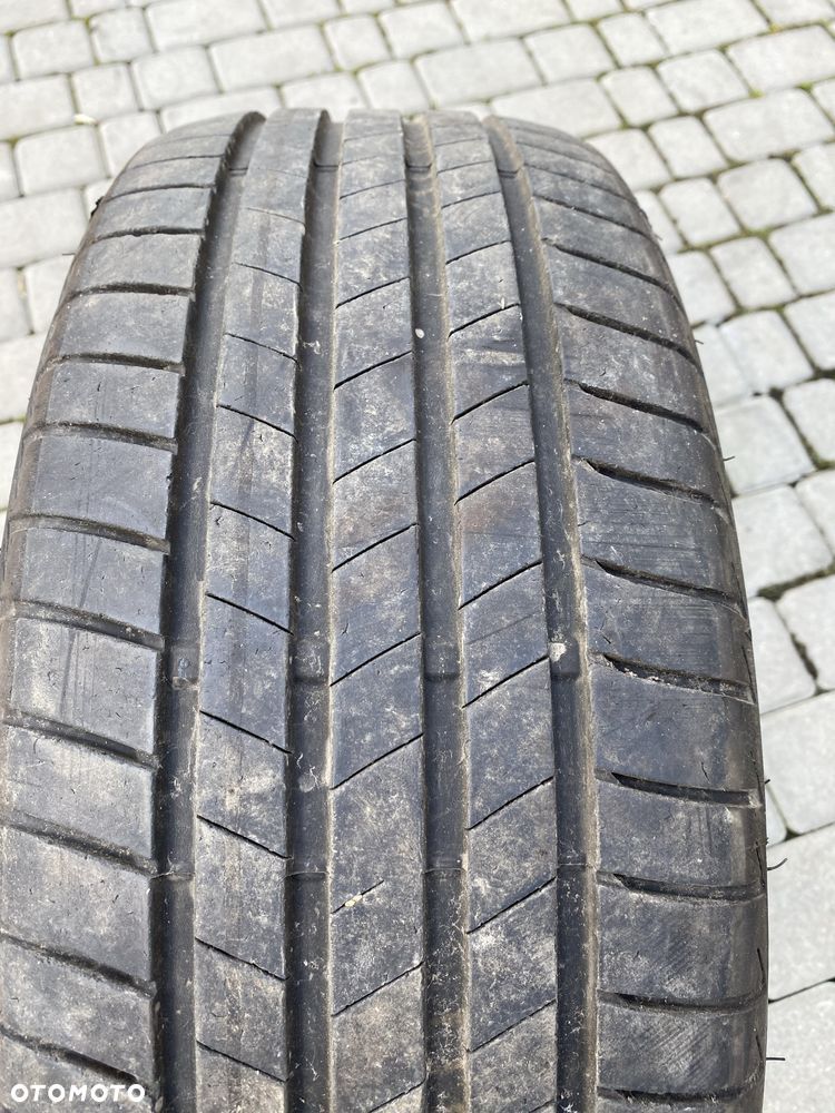 Opona letnia 225/45/19 Bridgestone Turanza z 2022 roku - 1