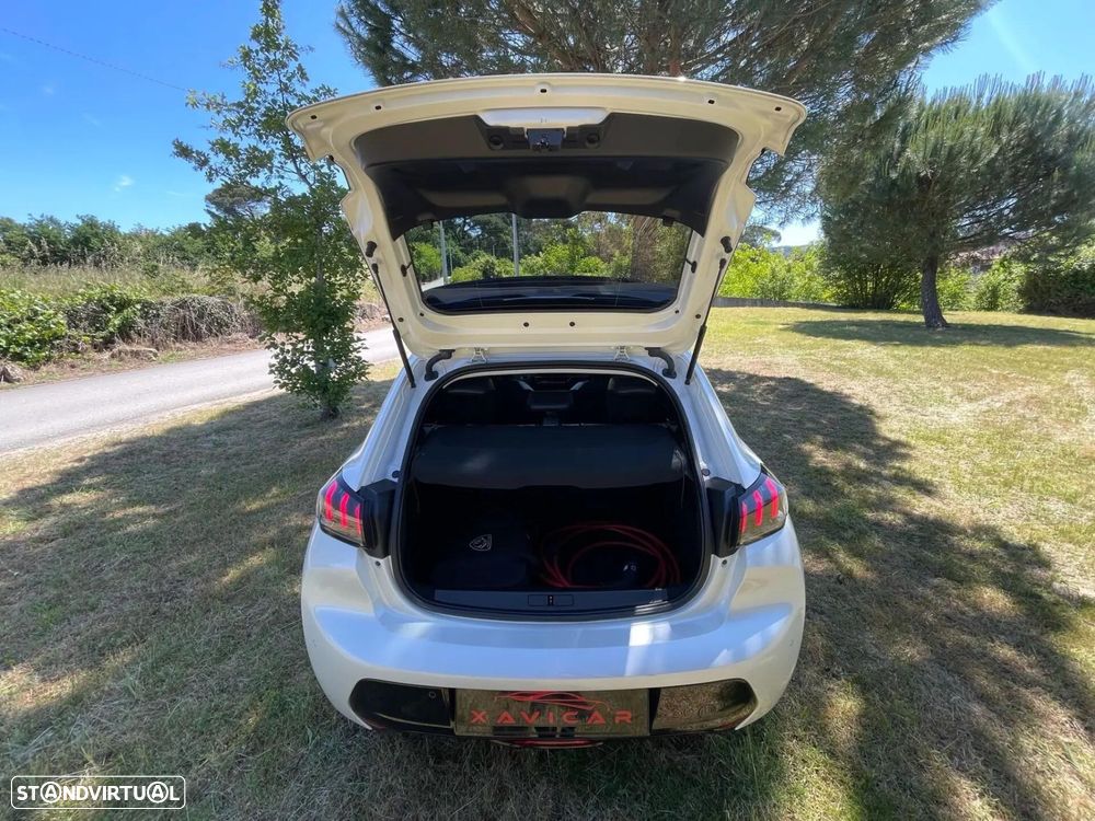 Peugeot e-208 50 kWh Allure - 37