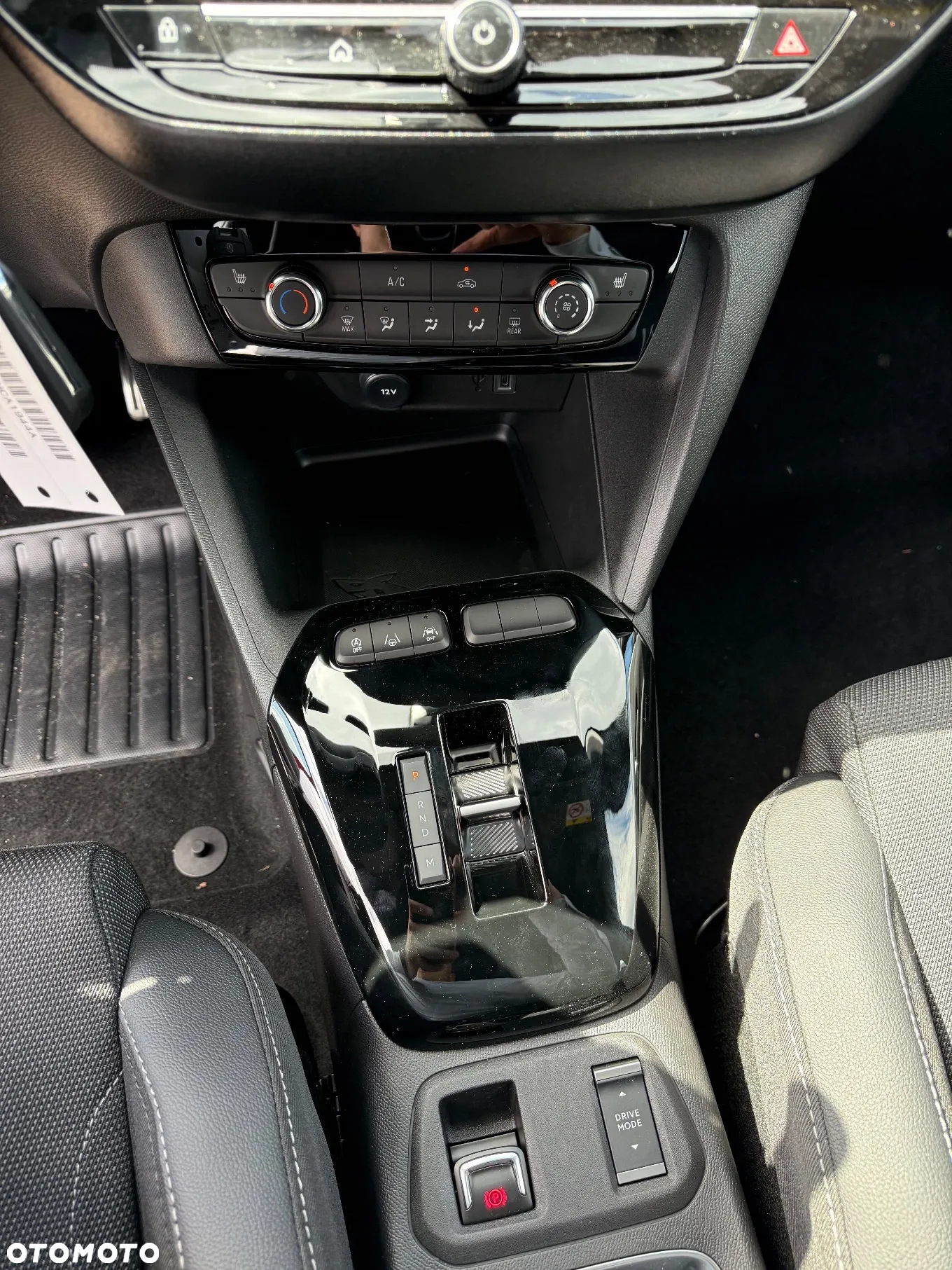 Opel Corsa 1.2 T mHEV GS eDCT - 14