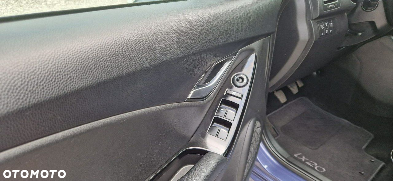 Hyundai ix20 - 36